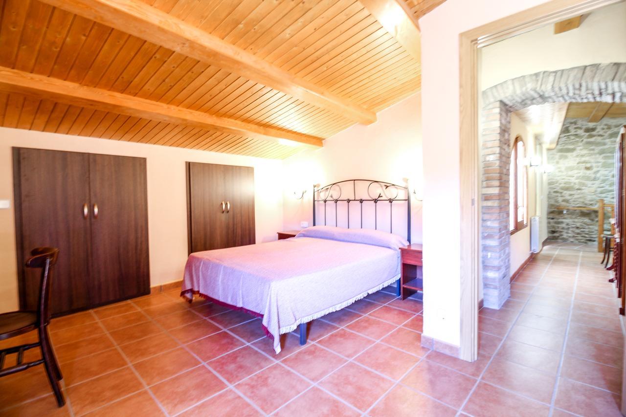 Sistach Rentals Casa Colomers מראה חיצוני תמונה